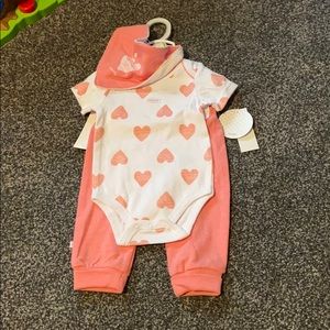 Absorba baby girl set with matching bib